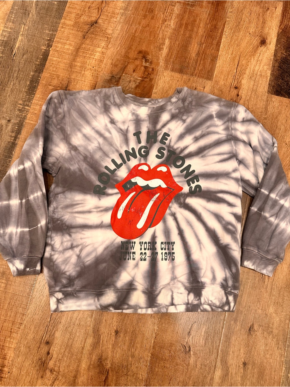 the Rolling Stones  Gray Tie-Dye Sweatshirt women’s size M